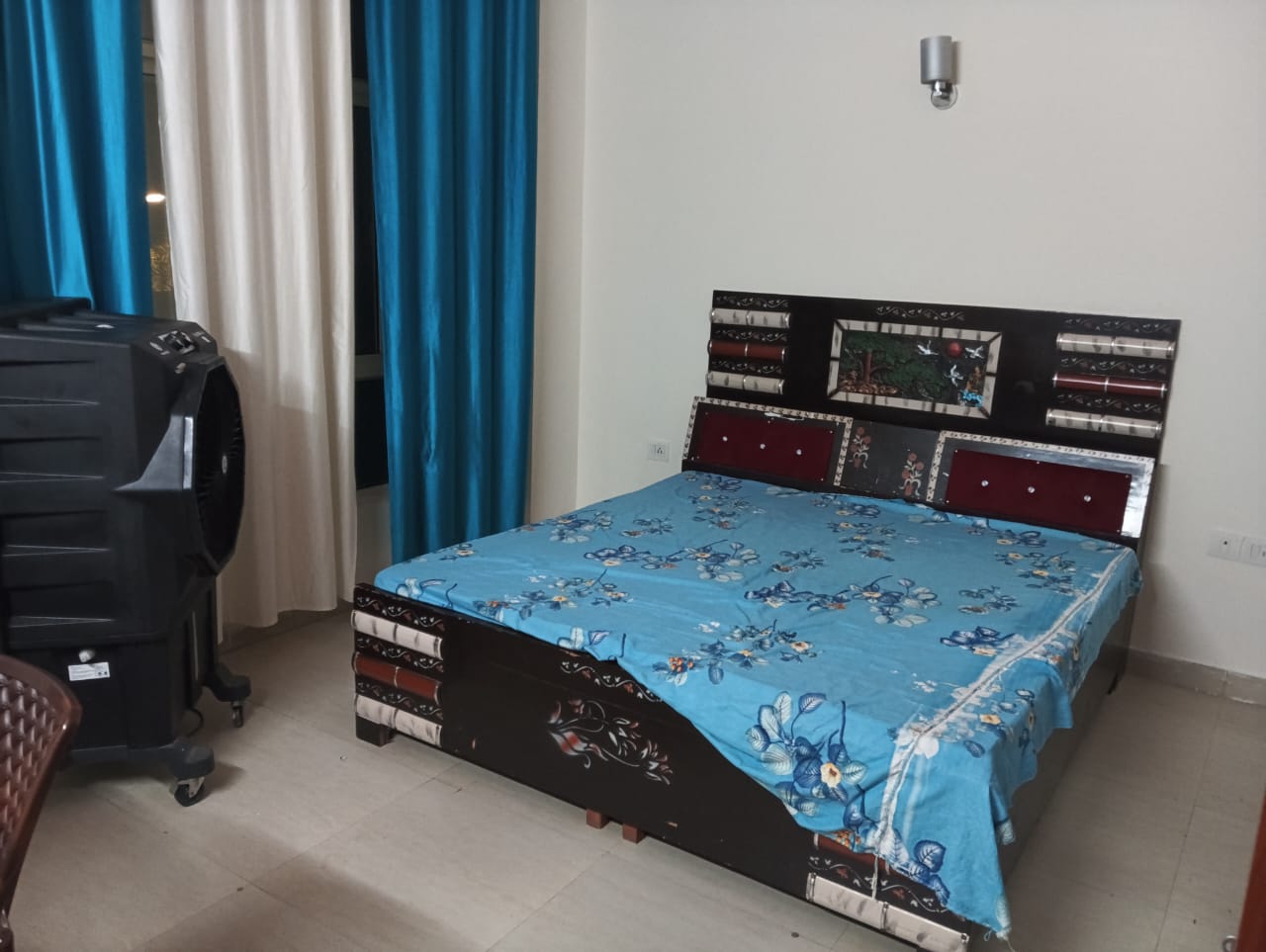 Furnished Room